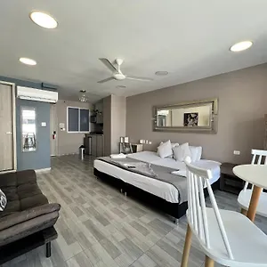 Aparta Estudio En El Edificio Bahia 79 Apartasuites Apartamento Cartagena